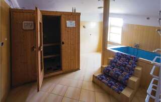 Дома для отпуска Three-Bedroom Holiday Home in Postomino Postomino Дом для отпуска с 3 спальнями-28