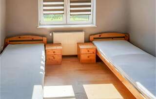 Дома для отпуска Three-Bedroom Holiday Home in Postomino Postomino Дом для отпуска с 3 спальнями-32